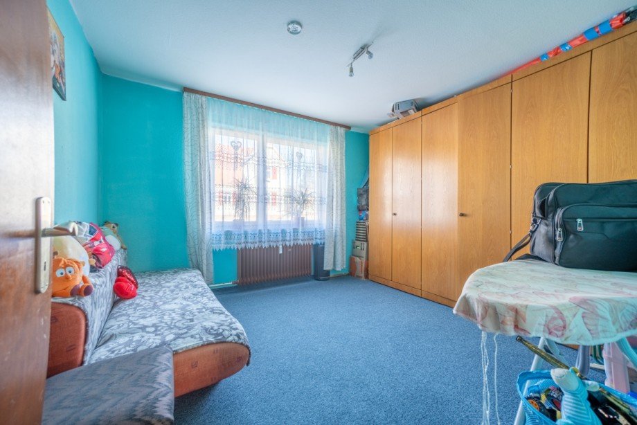 G�stezimmer EG links Mehrfamilienhaus Grasellenbach / Wahlen