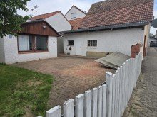 Zufahrt Im Ebertswinkel (2) Zeitreise mit Potenzial - Charmantes Bauernhaus mit Scheune, Innenhof und Geschichte