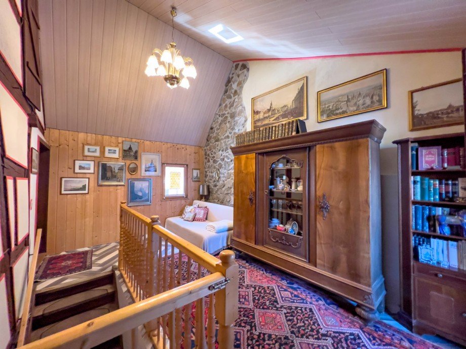 OG Flur andere Seite Einfamilienhaus Bensheim / Gronau