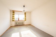 Schlaafzimmer 2 EG Haus mit Charakter und Entwicklungschance - in idyllischer Lage von F�rth