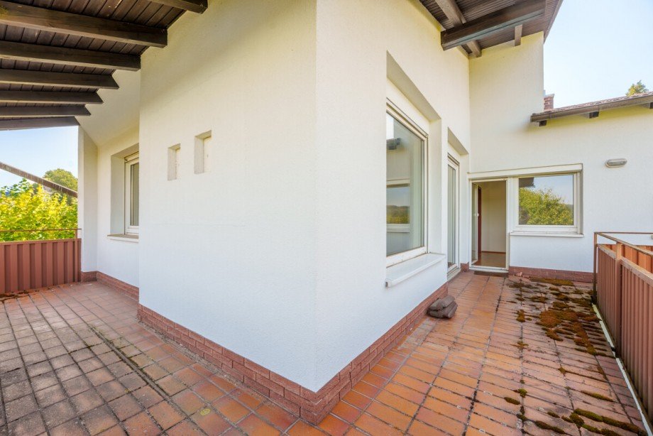 Balkonbereich vor Wohzimmer Zweifamilienhaus M�rlenbach