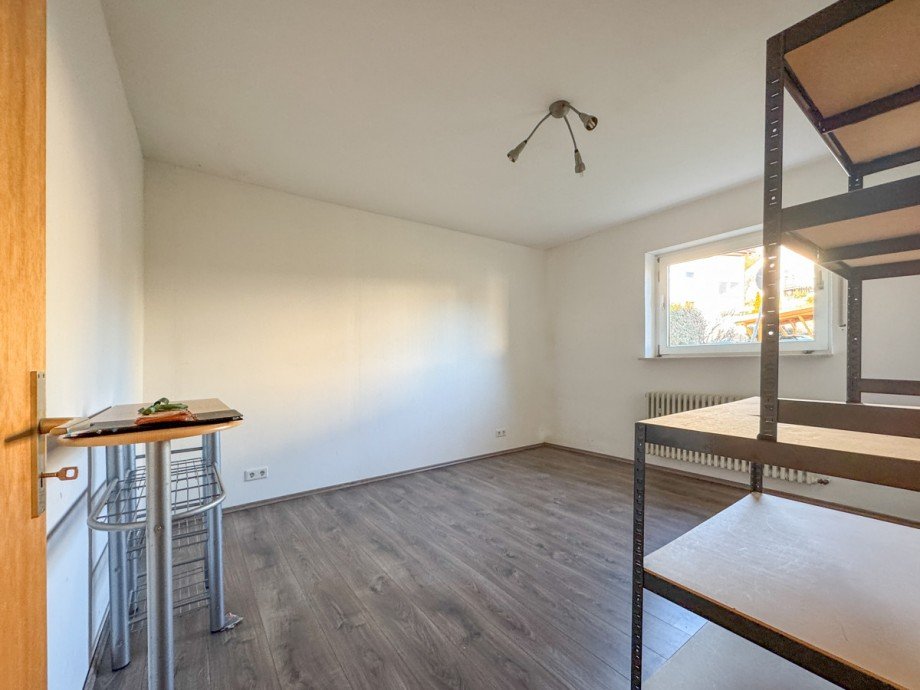 Schlafzimmer Souterrainwohnung Heppenheim (Bergstra�e) / Kirschhausen