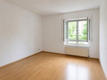 Schlafzimmer 2-Zimmer-Wohnung mit Wintergarten in attraktiver Wohnlage in Heppenheim