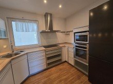 K�che Modernisierte 4-Zimmerwohnung mit Einbauk�che & Balkon - 97 m�