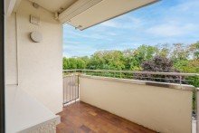 Balkon 2 Esszimmer Top-Gelegenheit in Heppenheim: 4-Zimmer-ETW im sanierten Hochhaus, innen mit Potenzial!