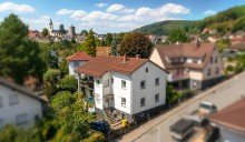 Luftbild Seitlich Zweifamilienhaus mit sch�nem Garten in idyllischer Lage von Lindenfels im Odenwald