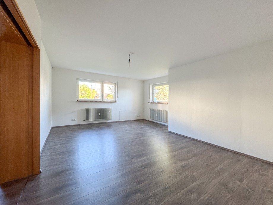 Wohnzimmer Souterrainwohnung Heppenheim (Bergstra�e) / Kirschhausen