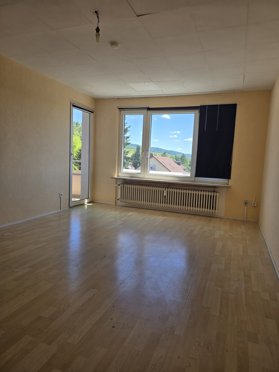 Wohnzimmer Richtung S�den Etagenwohnung Heppenheim (Bergstra�e)