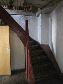 DG Aufgang OG zu DG Haupthaus Zeitreise mit Potenzial - Charmantes Bauernhaus mit Scheune, Innenhof und Geschichte