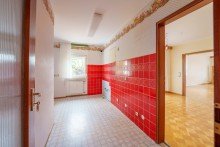 K�che Top-Gelegenheit in Heppenheim: 4-Zimmer-ETW im sanierten Hochhaus, innen mit Potenzial!