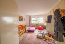 Schlafzimmer OG Solide Kapitalanlage - 5 Einheiten, 4 vermietet