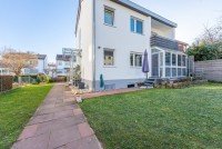Bild (cf406ad6a8a84b610200500b8258c3da): Charmante Doppelhaush�lfte mit gro�z�gigem Garten in Heppenheim