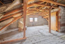 Dachboden ausbauf�hig. Haus mit Charakter und Entwicklungschance - in idyllischer Lage von F�rth