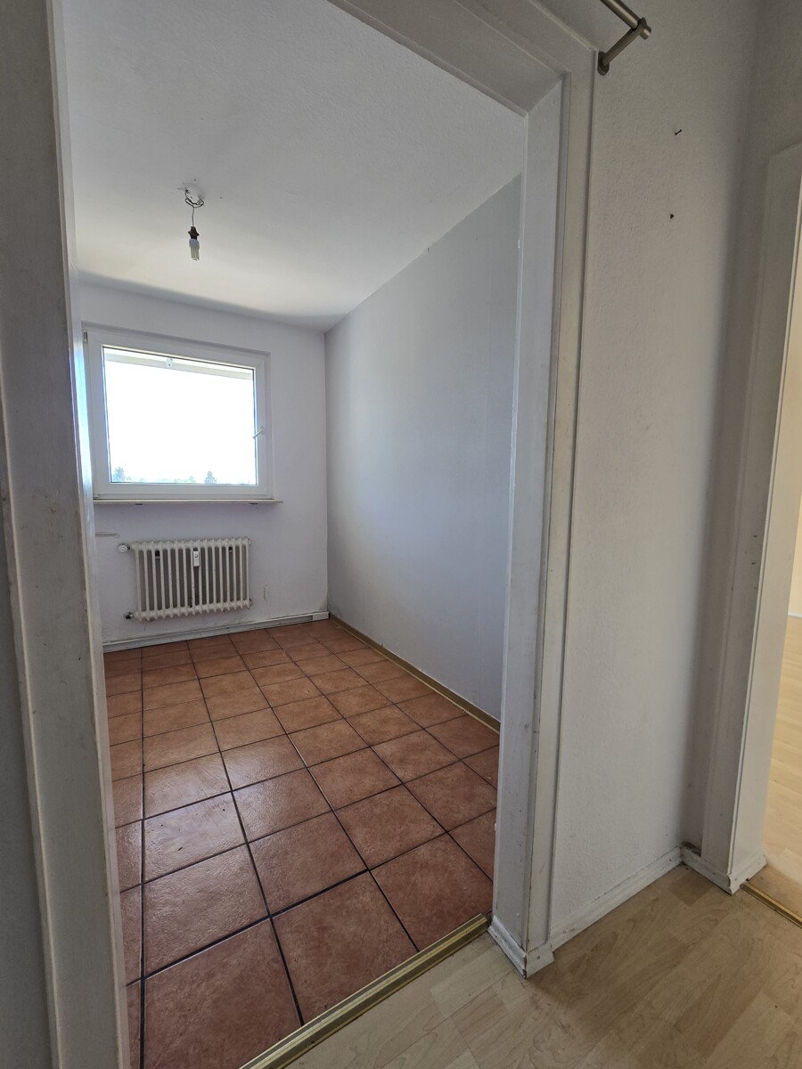K�che rechts Etagenwohnung Heppenheim (Bergstra�e)
