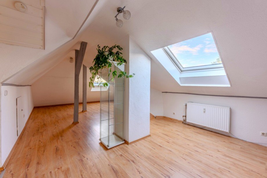 Dachfeschoss andere Seite Etagenwohnung Laudenbach