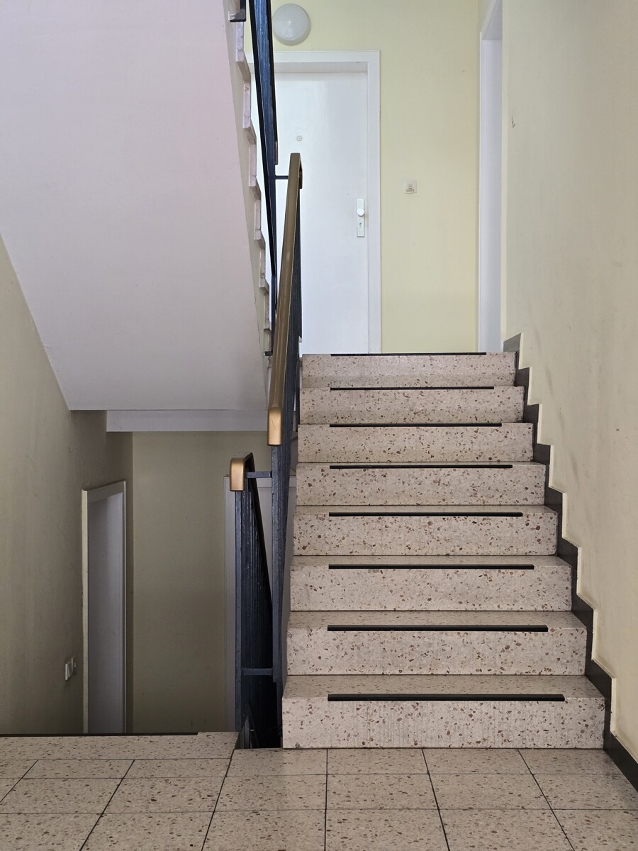 Treppenhaus OG Etagenwohnung Heppenheim (Bergstra�e)