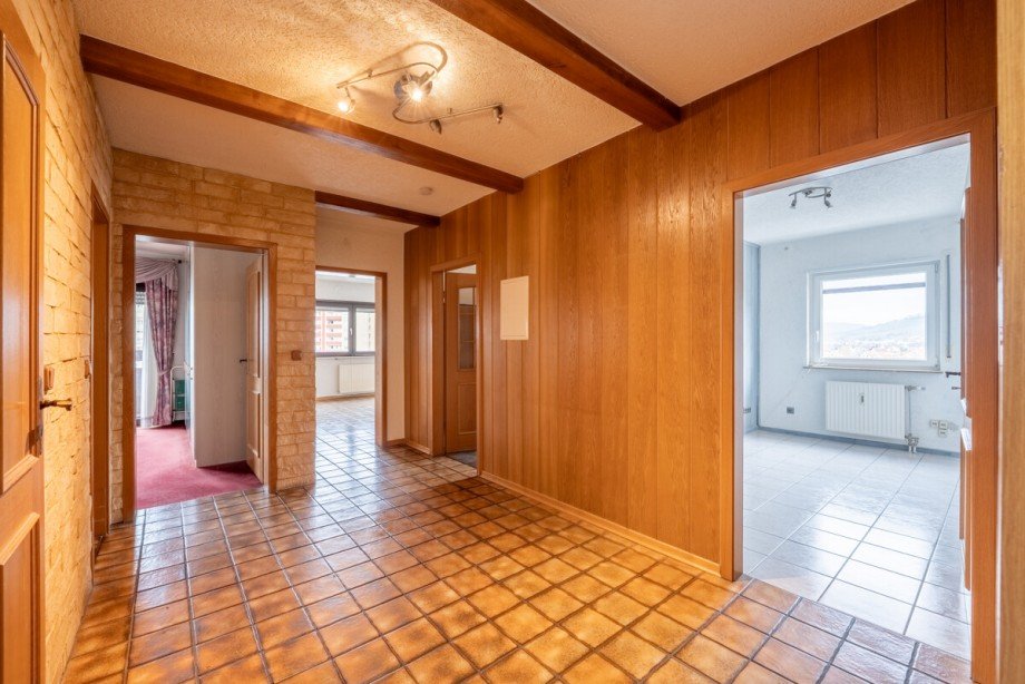 Gro�z�giger Eingangsbereich Etagenwohnung Heppenheim (Bergstra�e)