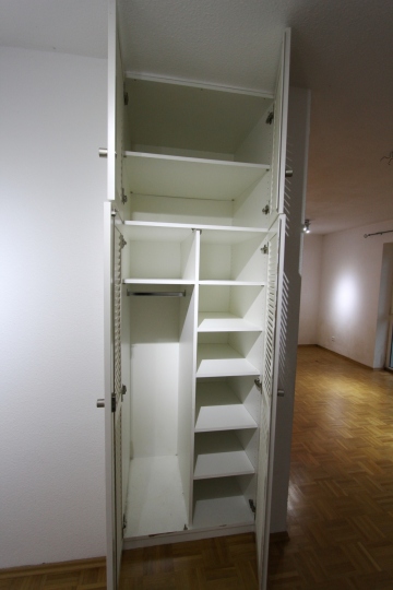 Einbauschrank offen Etagenwohnung Heppenheim (Bergstra�e)