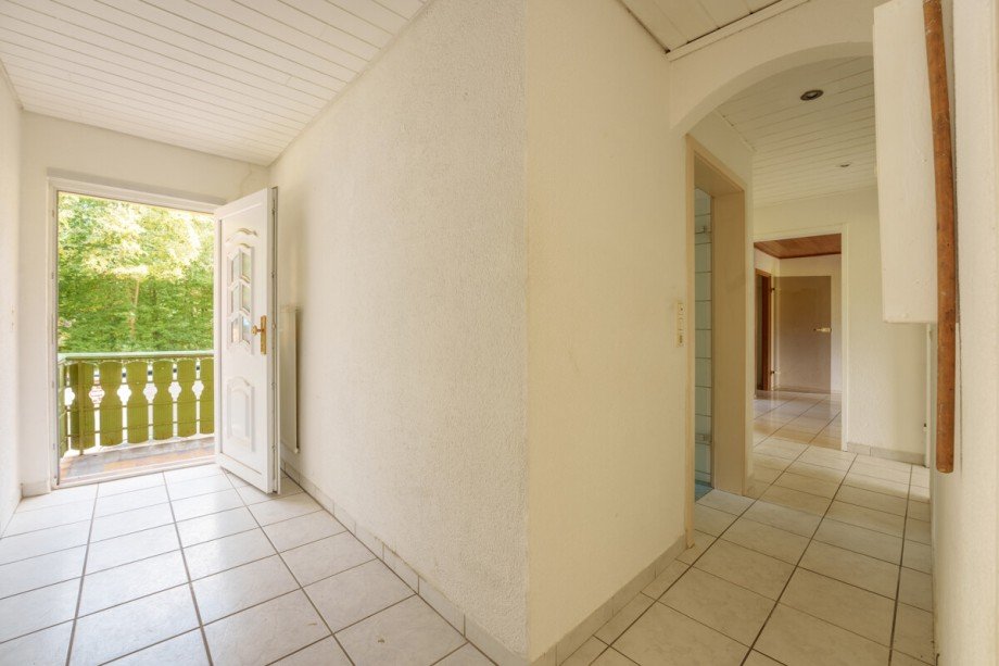 Eingang Wohnung OG Zweifamilienhaus Reichelsheim