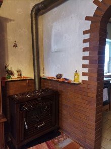 �lofen-Heizung Zeitreise mit Potenzial - Charmantes Bauernhaus mit Scheune, Innenhof und Geschichte