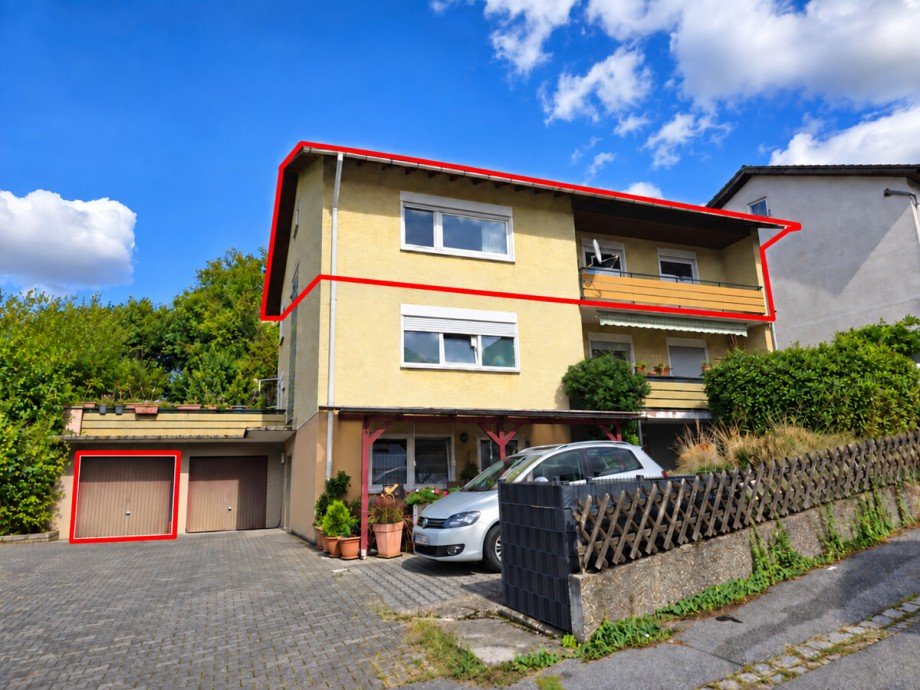 Wohnhaus mit roten Markierungen Dachgeschosswohnung Heppenheim (Bergstra�e) / Kirschhausen