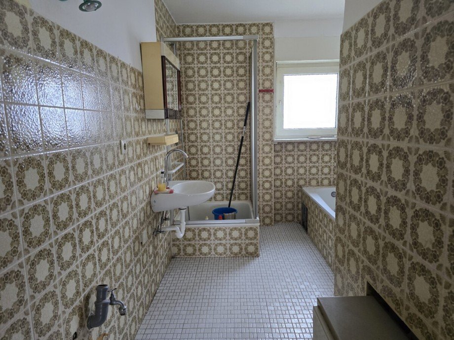 Badezimmer Dachgeschosswohnung Heppenheim (Bergstra�e) / Kirschhausen