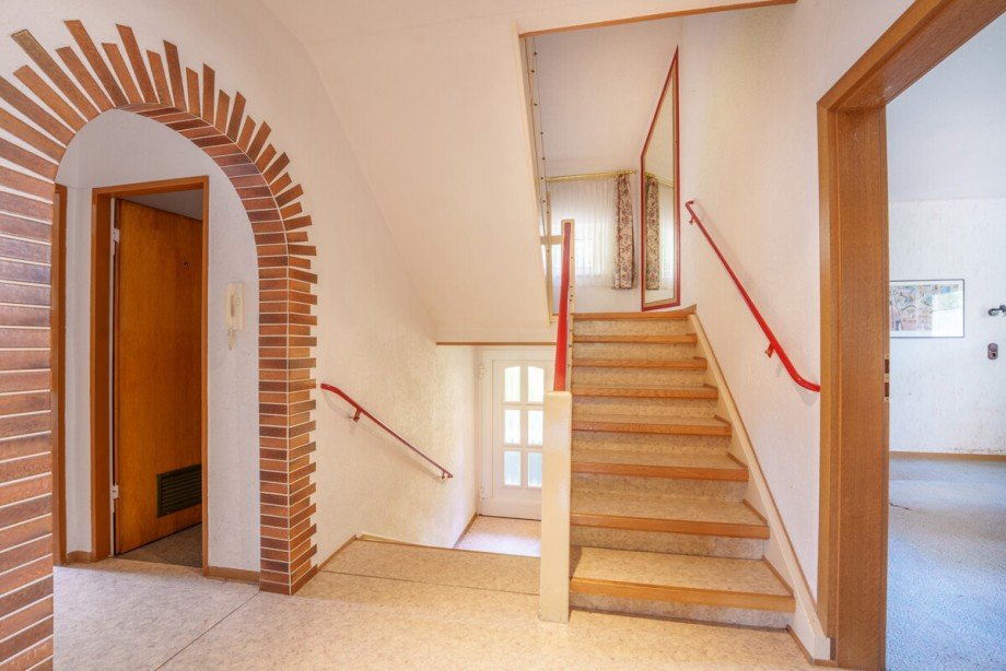 EG Flur Einfamilienhaus Heppenheim (Bergstra�e) / Wald-Erlenbach